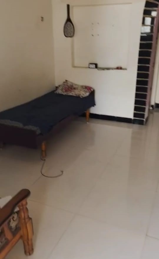 હાથસણી રોડ, મકાન વેચવાનું છે..