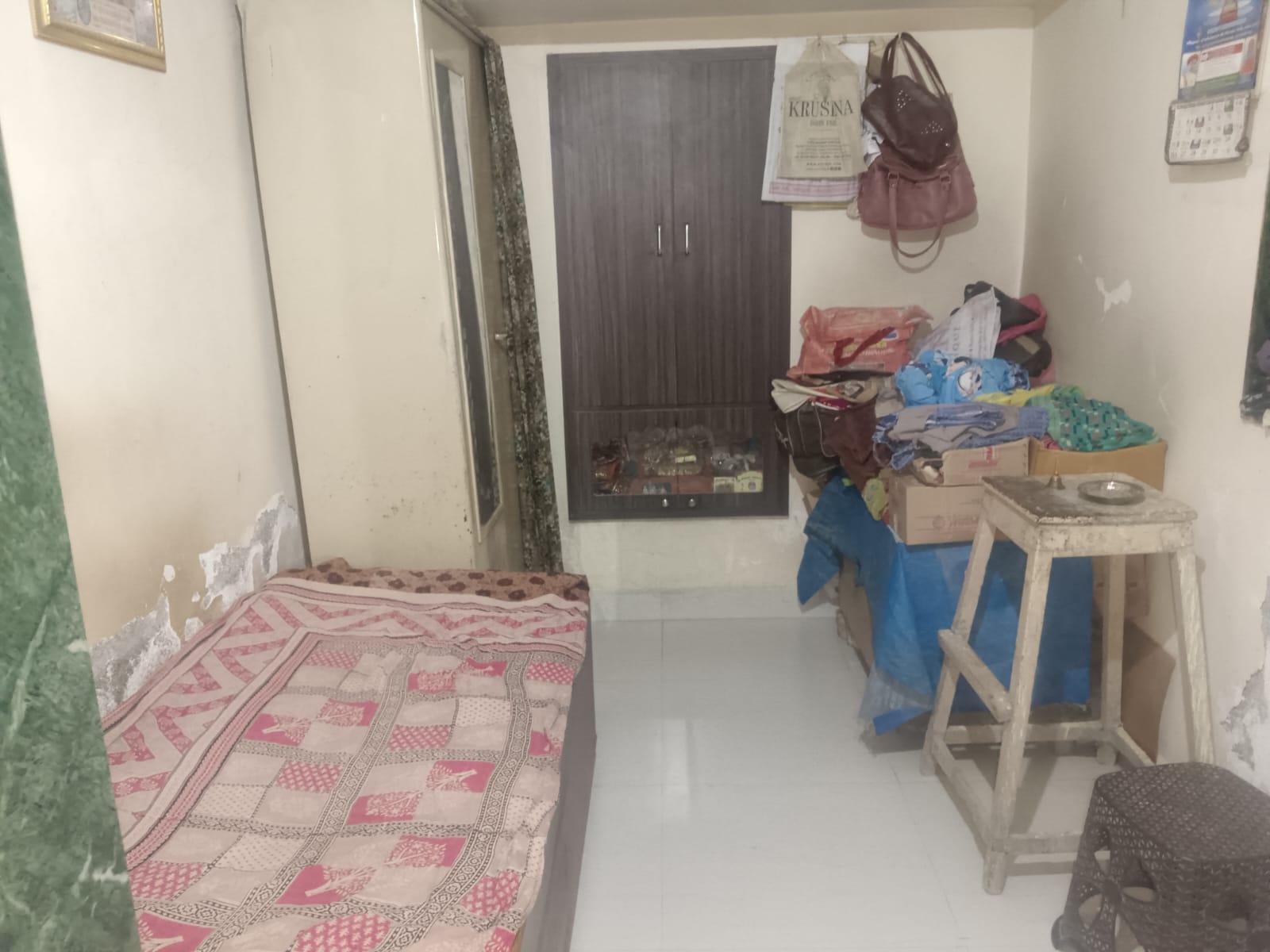 નાગનાથ સોસાયટી, ર માળનું મકાન વેચવાનું છે...