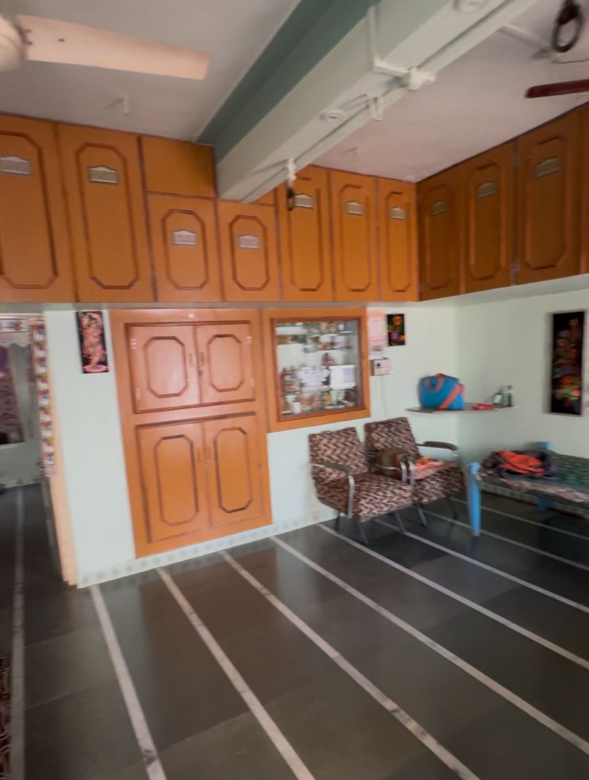 મકાન વેચવાનું છે...