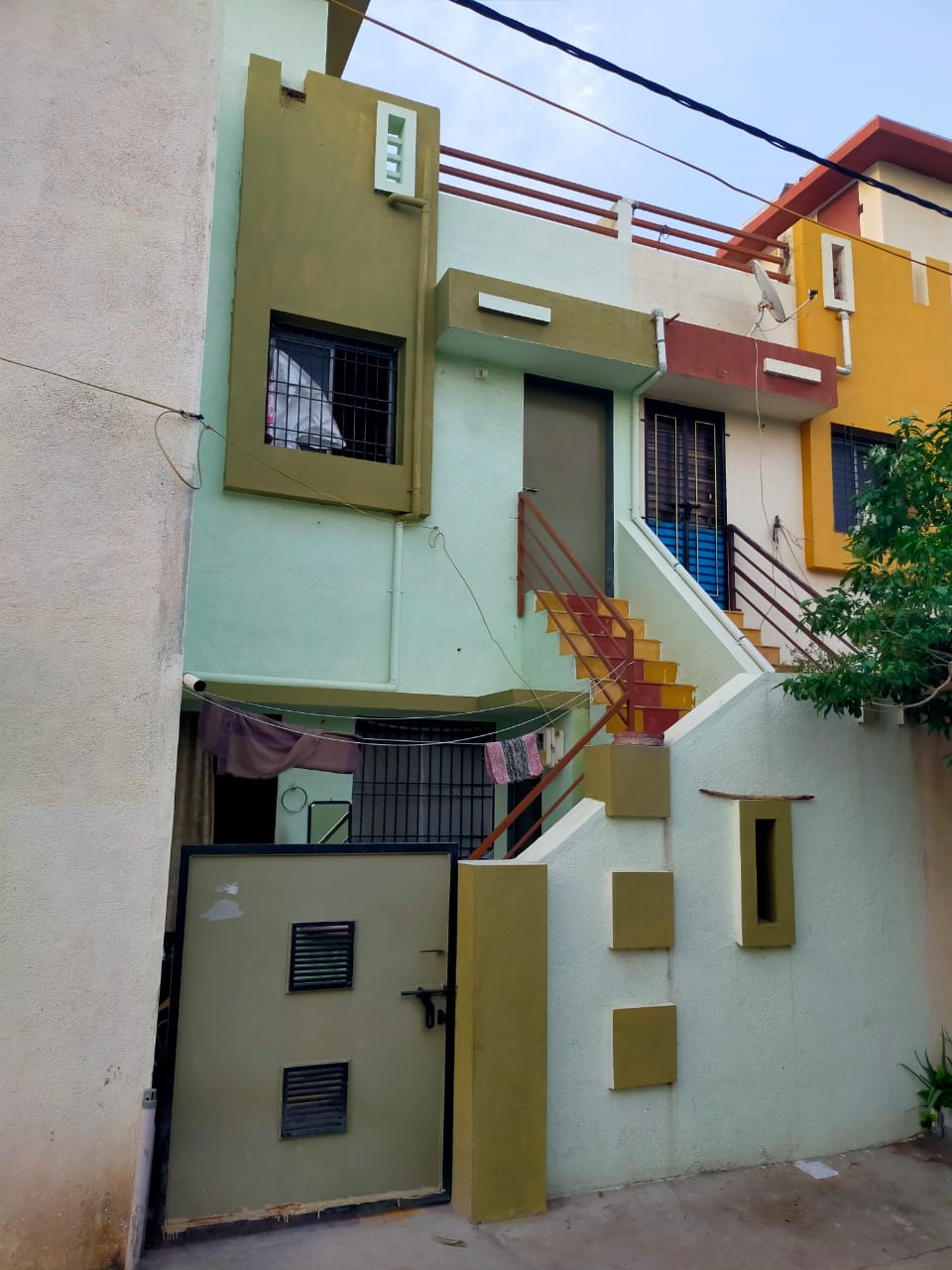 મકાન વેચવાનું છે.