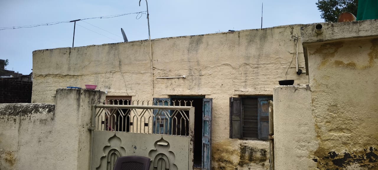 સાધના સોસાયટી મકાન વેચવાનું છે...